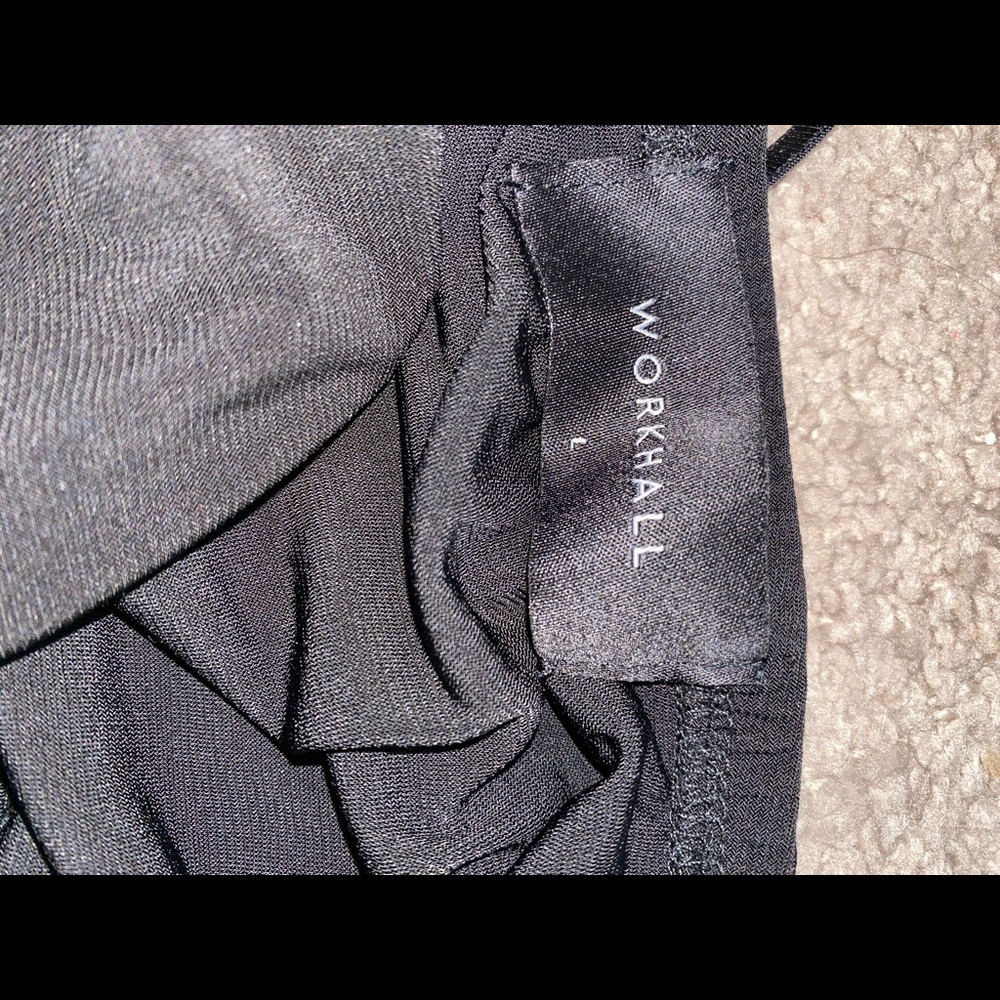 Dresses - Picture 10 of 15